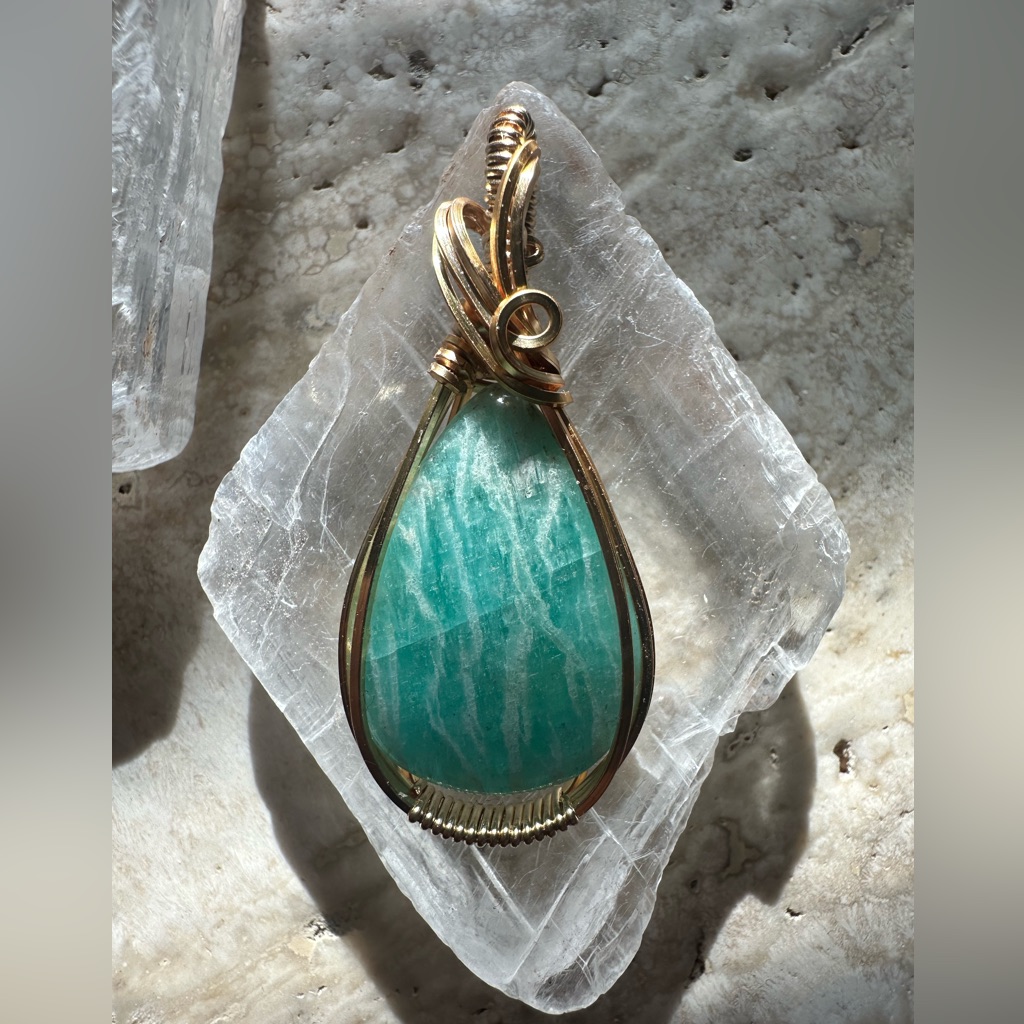 Tarnish Resistant Gold Grounding Copper Amazonite Stone Pendant